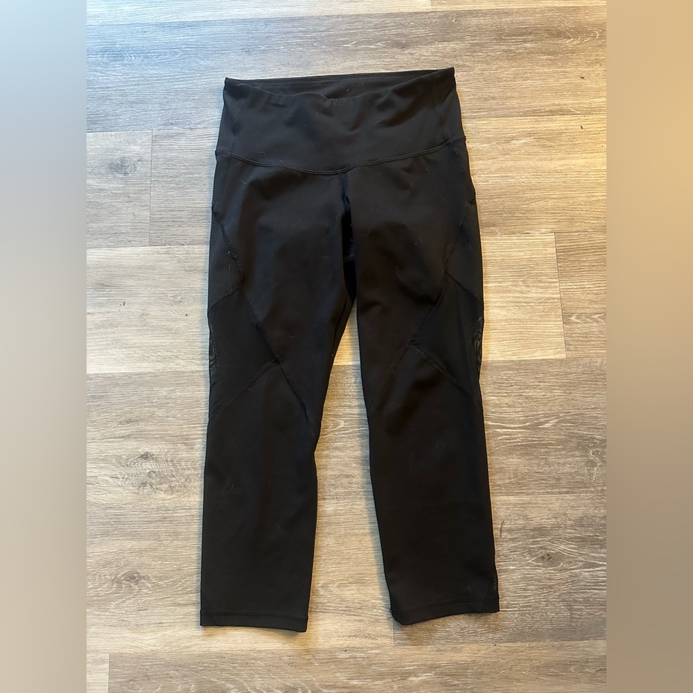 Old Navy Active Go-Dry Leggings size M